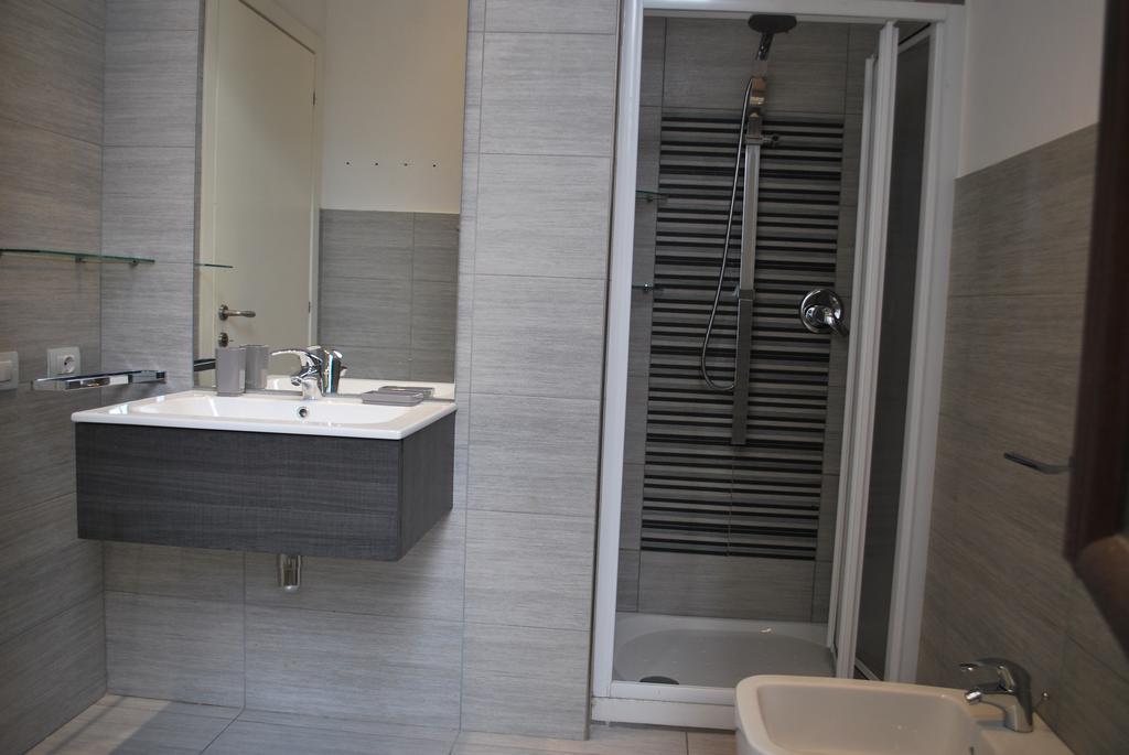 Martihouse Apartment กาญารี ภายนอก รูปภาพ